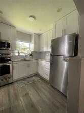 Building Photo - 2111 Adams St