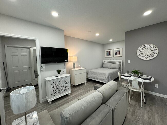 Foto del edificio - 8156 Imber St