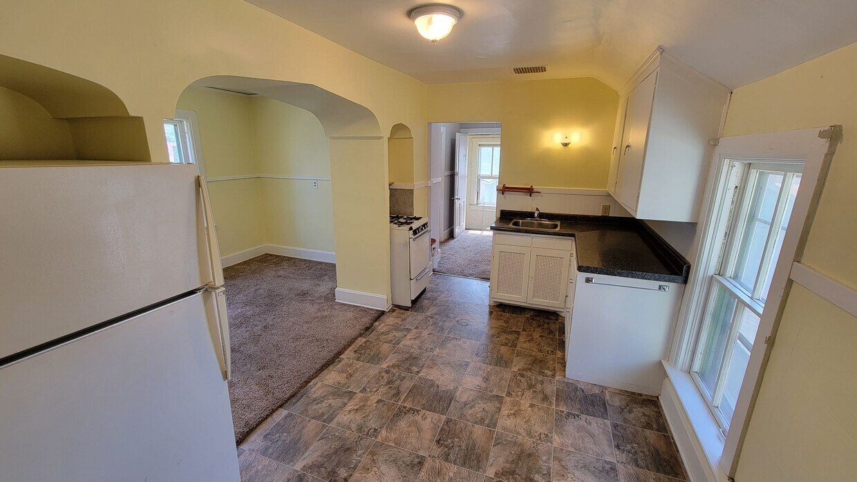 Foto principal - 713 McClellan St