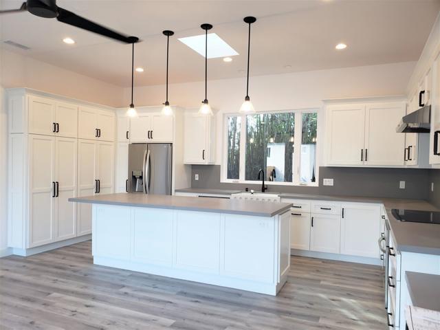 Foto del edificio - 804 Clark Ave