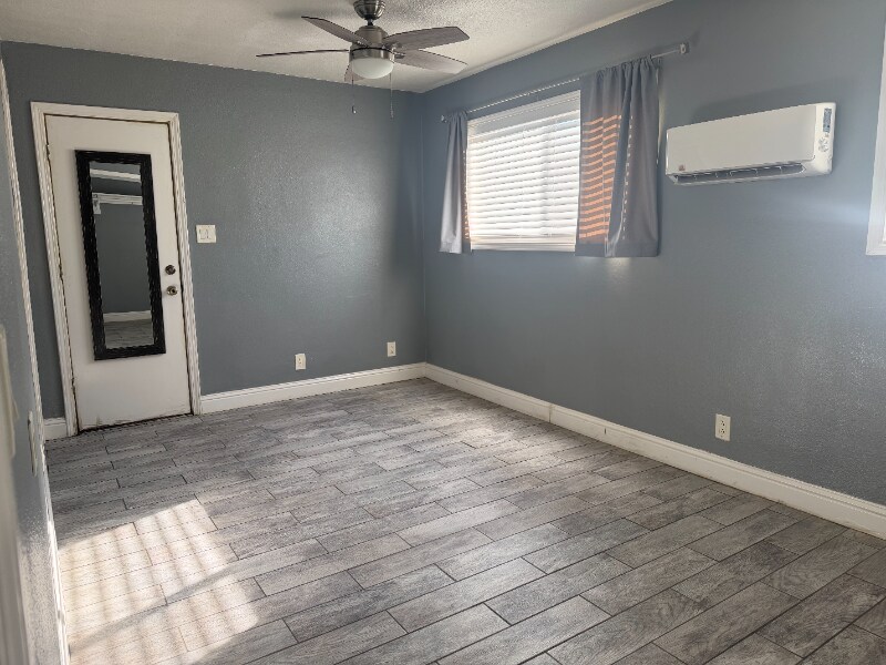 Foto del edificio - 1931 E F St