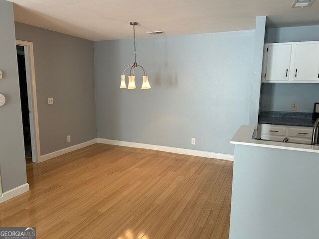 Foto del edificio - 565 Emory Oaks Way