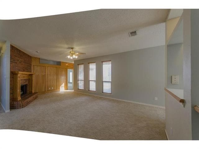 Building Photo - 1532 Tanglewood Dr