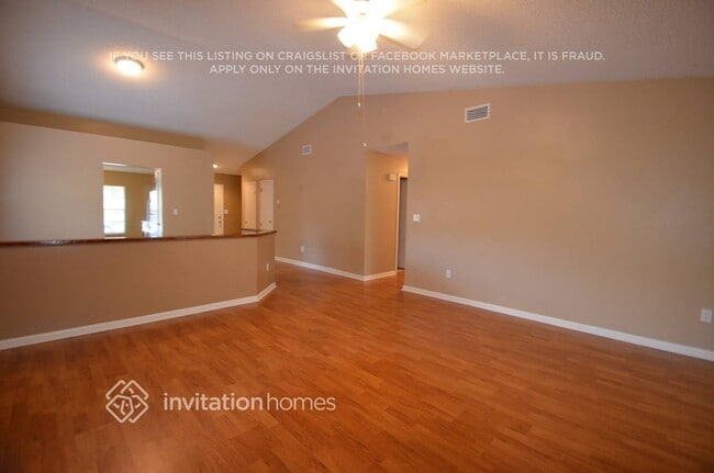 Building Photo - 8803 Hampden Dr