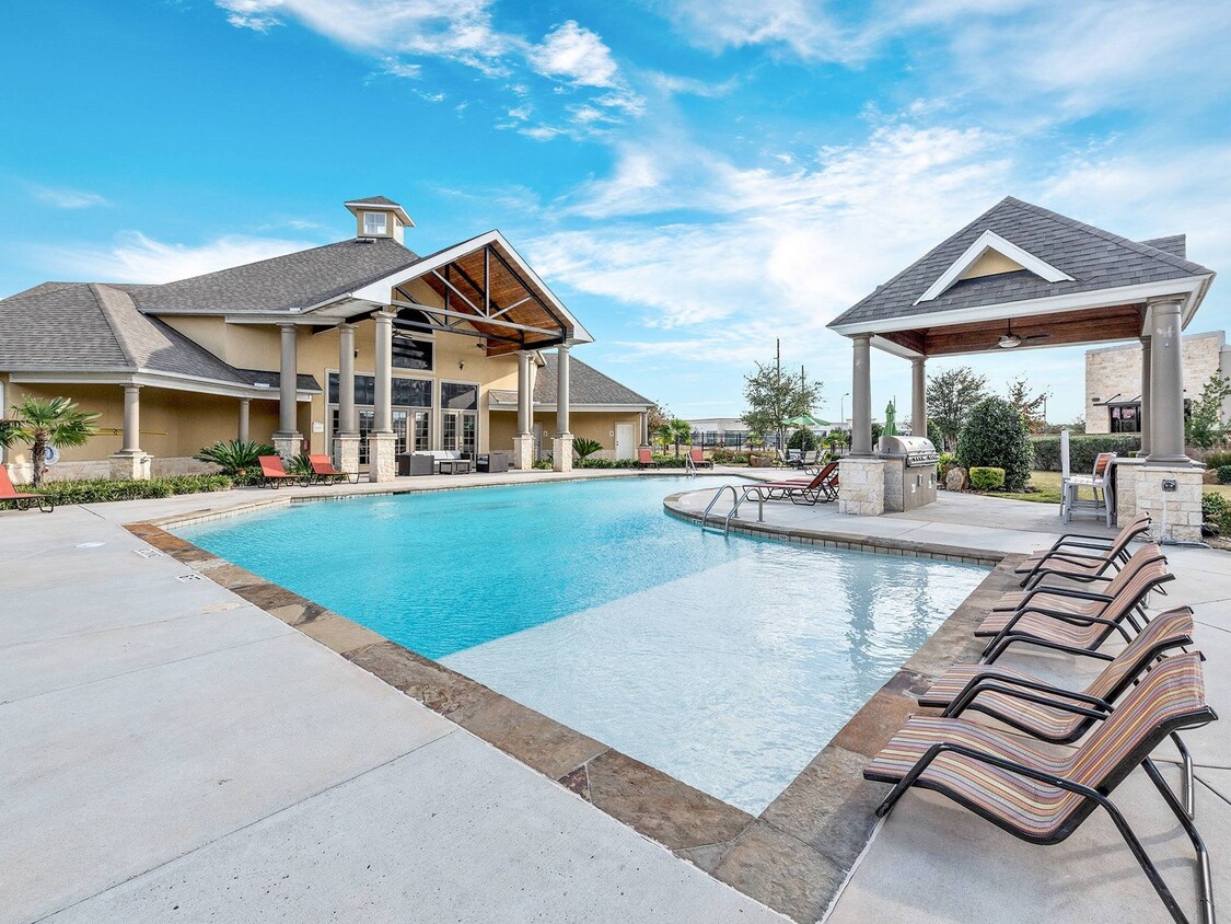 Advenir at Grand Parkway West Apartments in Richmond, TX