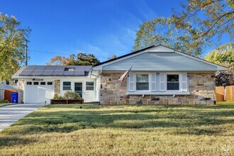 Building Photo - 12206 Mackell Ln