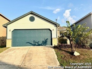 Foto principal - 24230 Saffron Plum