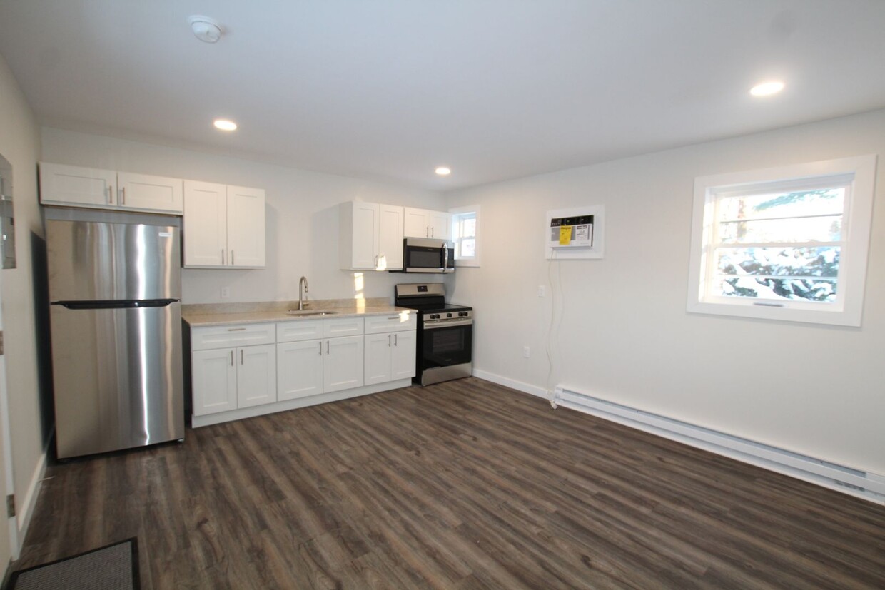 Primary Photo - Beautifully remodeled and completed 1 bedr...
