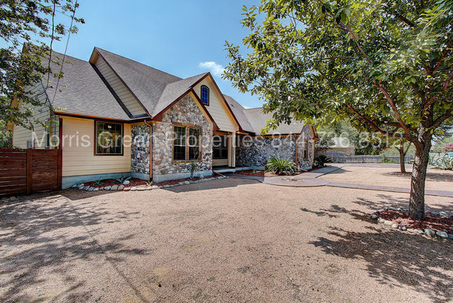 Building Photo - 50802 Indian Creek Dr