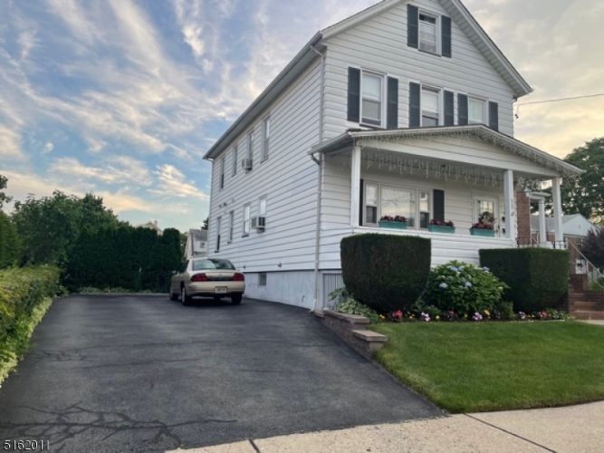 323 Clifton Blvd Unit 2, Clifton, NJ 07013 Room for Rent in Clifton