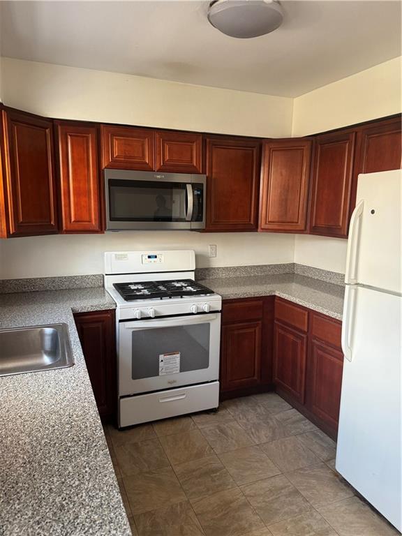 Foto del edificio - 660 E 58th St