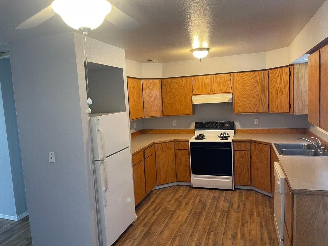 Foto principal - 1114 N Cleveland St