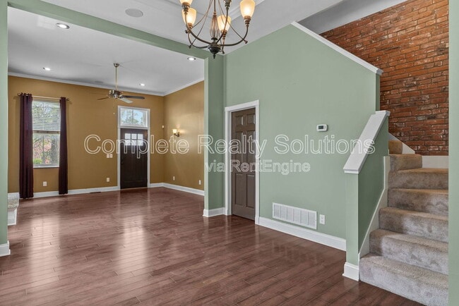 Building Photo - 2720 S Jefferson Ave
