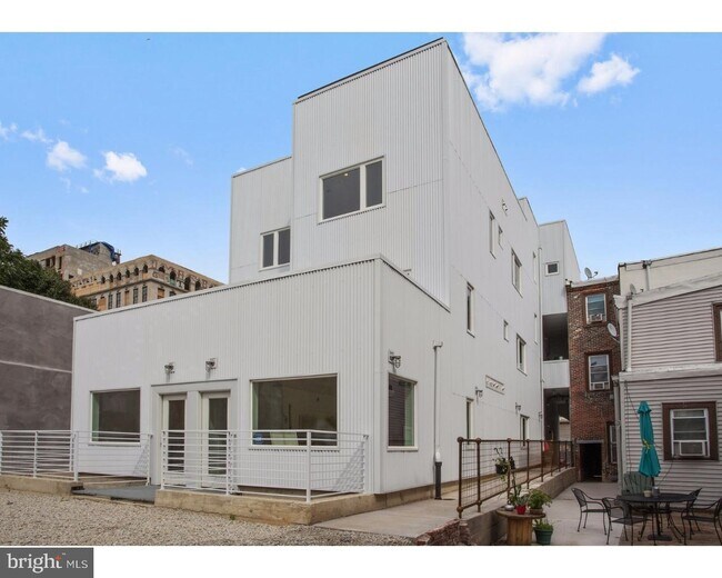 Foto del edificio - 1326 N 5th St