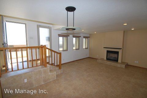 Building Photo - 6607 E Seaside Walk