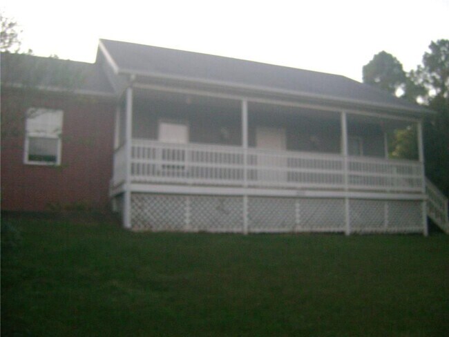 Building Photo - 229 Rivendale Dr