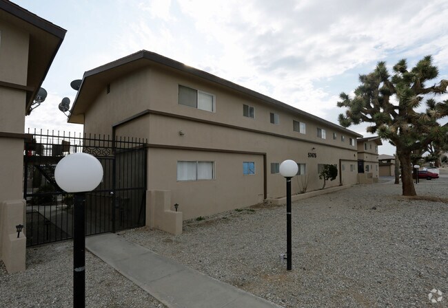 Gary Apartments Yucca Valley Ca Building Gary Apartments