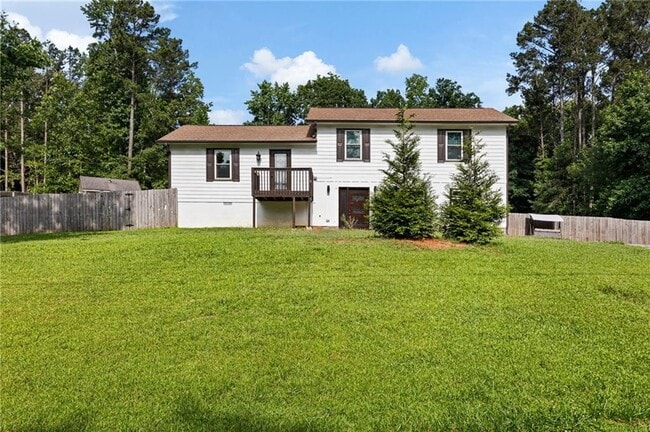 Building Photo - 387 Pine Acres Dr