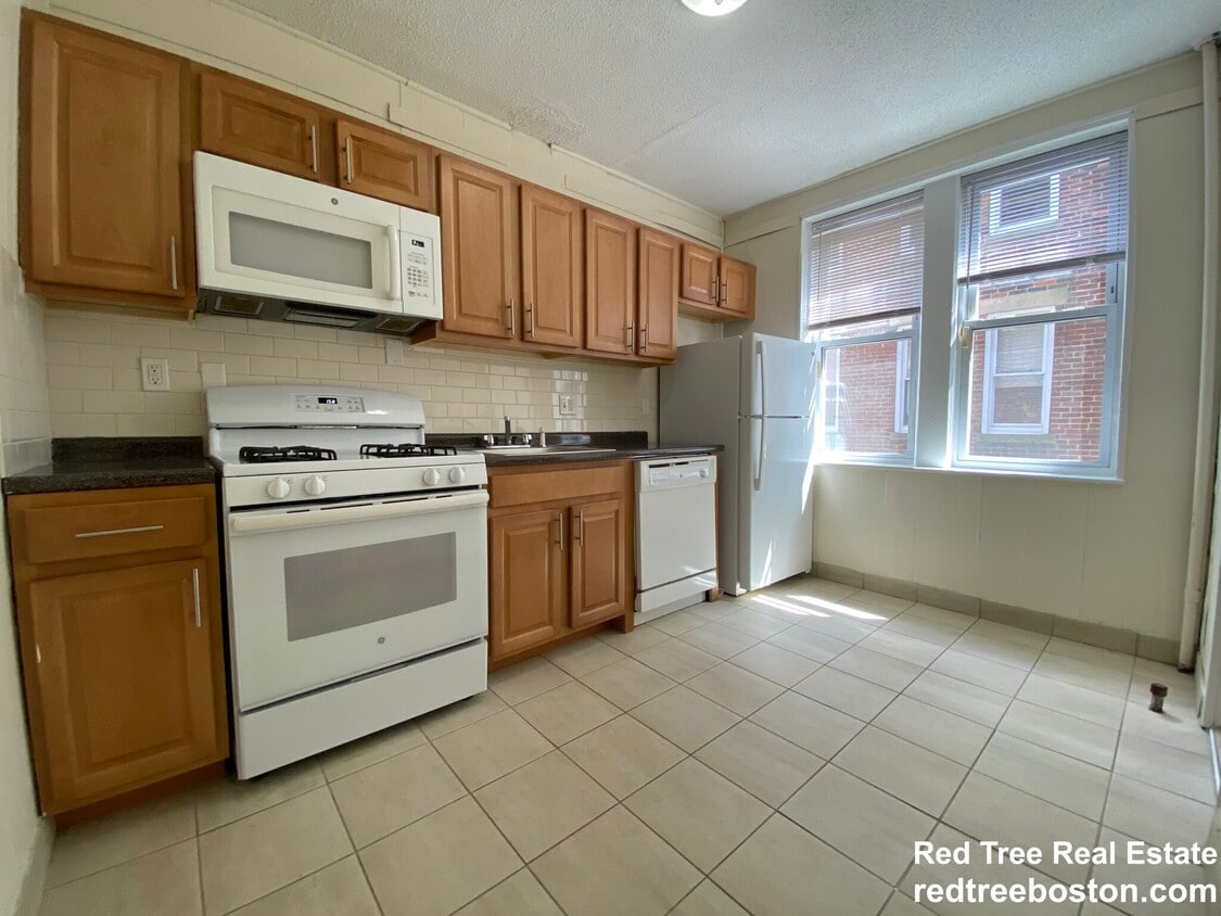 Foto principal - 518 Cambridge St