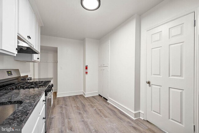 Foto del edificio - 1502 W 14th St