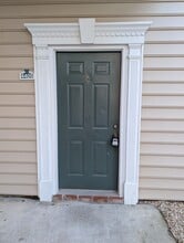 Building Photo - 4405 Sweetwater Blvd