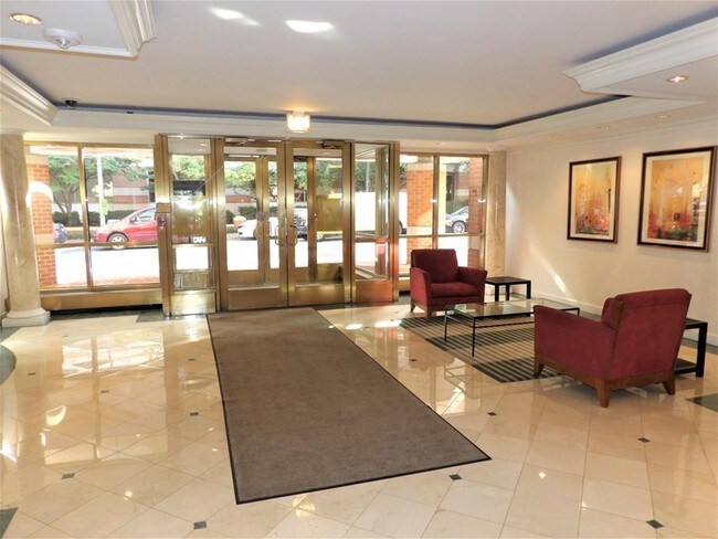 Foto del edificio - 2301 S St SE