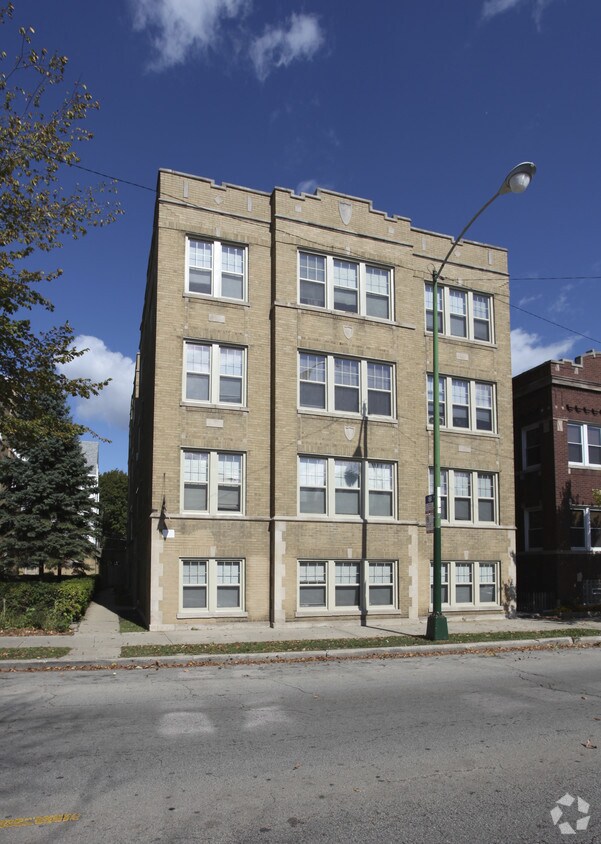 Primary Photo - 4128-34 W. Addison St. / 3601-03 N. Kedval...