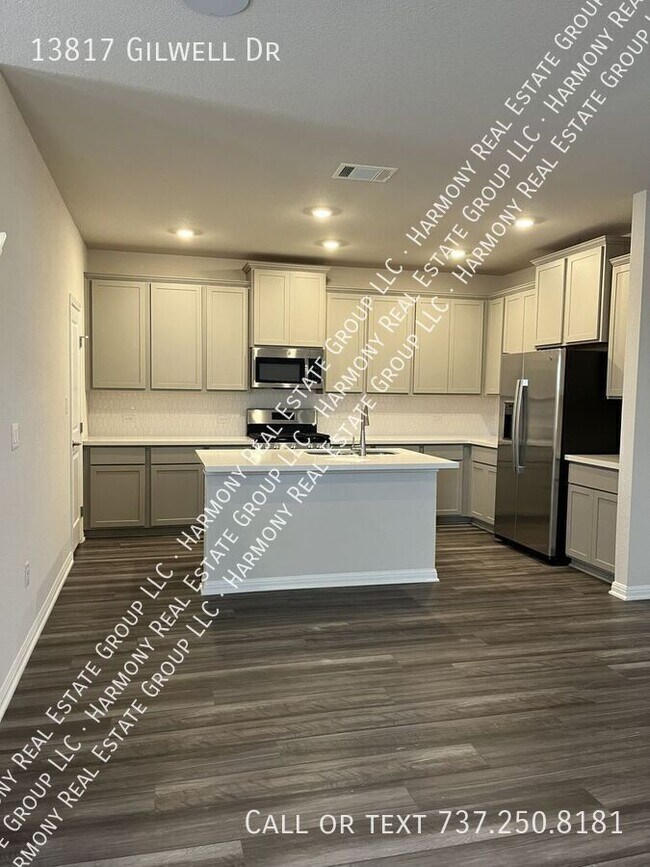 Foto del edificio - 13817 Gilwell Dr