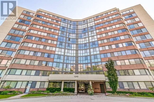 Building Photo - 1240 Marlborough Ct