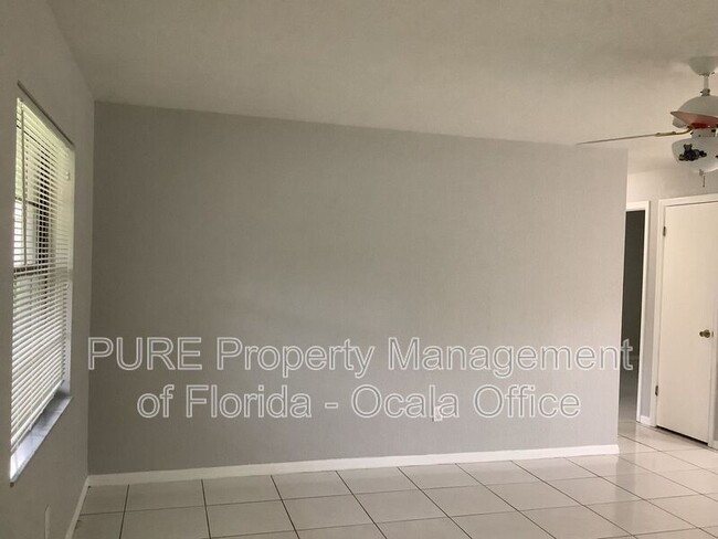 Building Photo - 13675 SW 33rd Cir