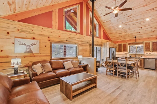 Building Photo - 96 Shilo Dr