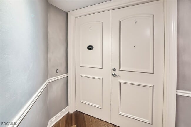 Building Photo - 2104 W First St