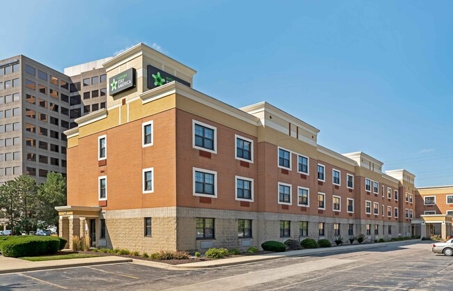Building Photo - Furnished Studio-Chicago - Skokie