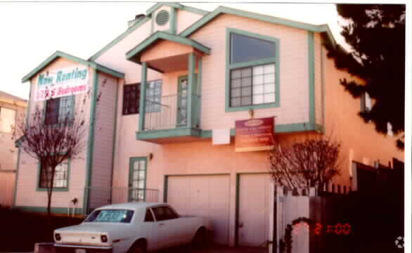 Foto del edificio - 4226 43rd St