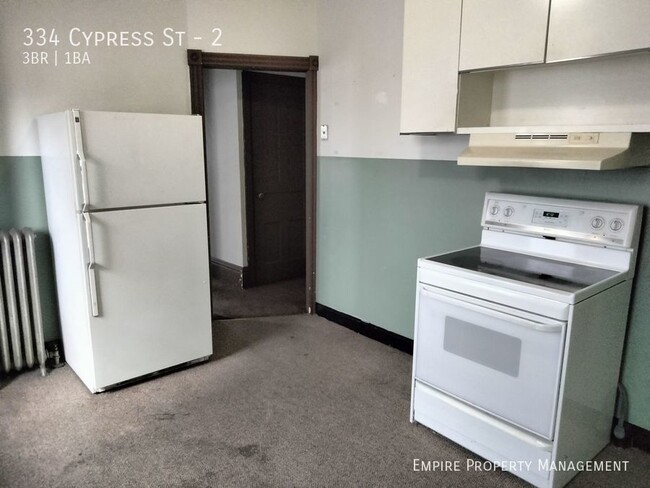 Foto del edificio - 2nd and 3rd Floor-3 Bedroom/ 1 Bathroom Ap...