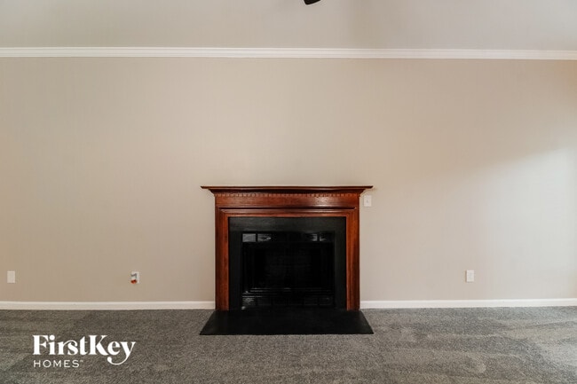 Building Photo - 3612 River Lake Ct