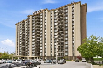 Building Photo - 1 Scenic Dr