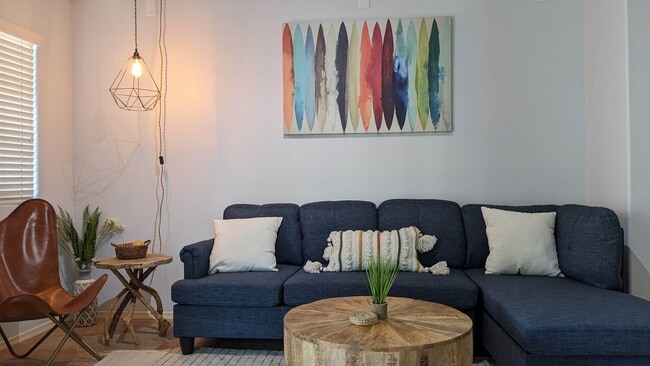 Photo - 2402 E 5th St Townhome