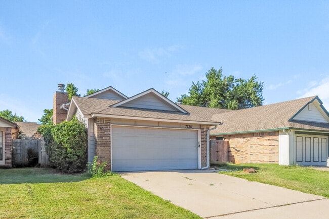 Building Photo - 7728 Doris Dr