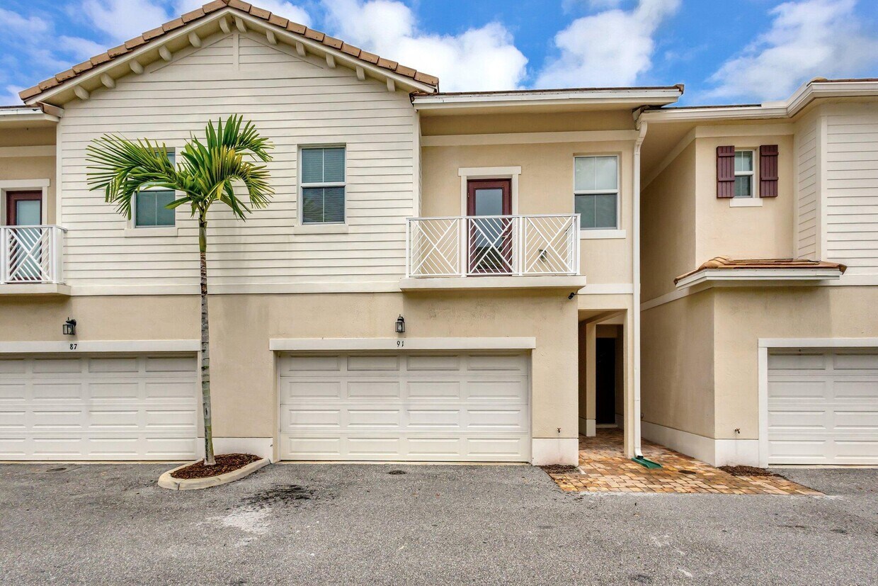 Foto principal - 91 Palm Ln