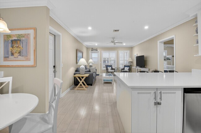 Foto del edificio - 817 N Ocean Blvd