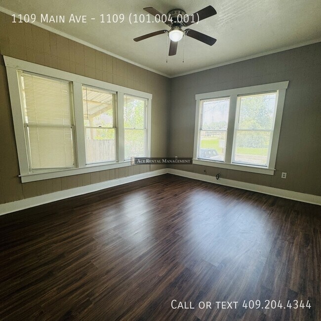Foto del edificio - 1109 Main Ave