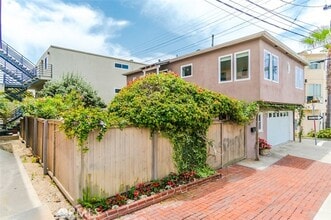 Building Photo - 126 8th St