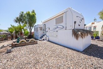 Building Photo - 13298 E 48th Dr