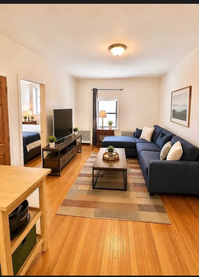 Photo - W. 73rd St, Columbus Ave (New York, NY) Apartment
