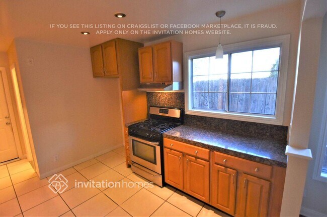 Foto del edificio - 7318 Zelzah Ave