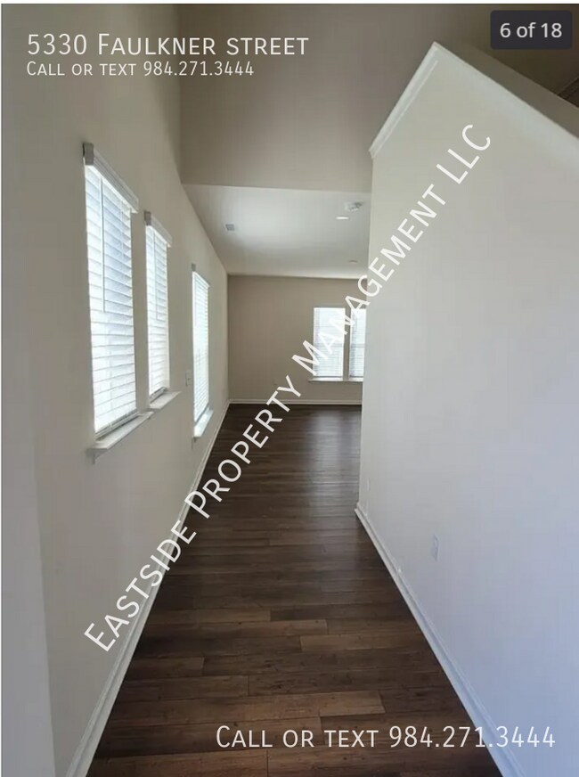 Foto del edificio - 5330 Faulkner St