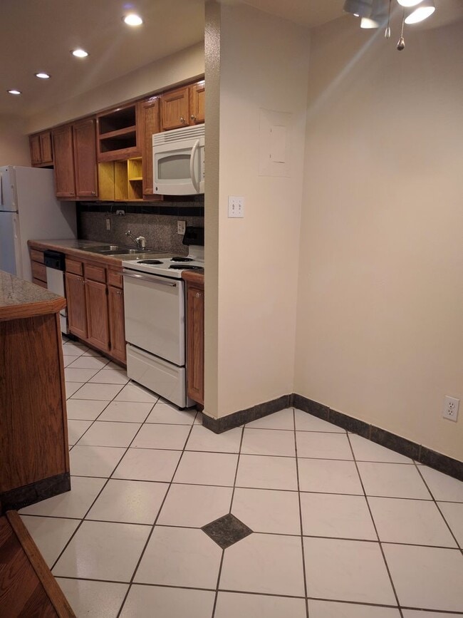 Interior Photo - Park Mesa
