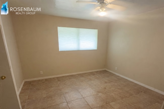 Foto del edificio - 3122 E Monterosa St
