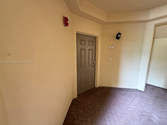 Foto del edificio - 10870 NW 88th Terrace